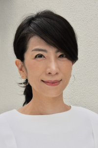 小出 聡子